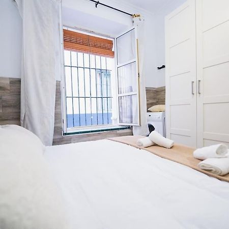 Apartamento En El Barrio De San Lorenzo, Junto A La Basilica Del Gran Poder Sevilha Exterior foto