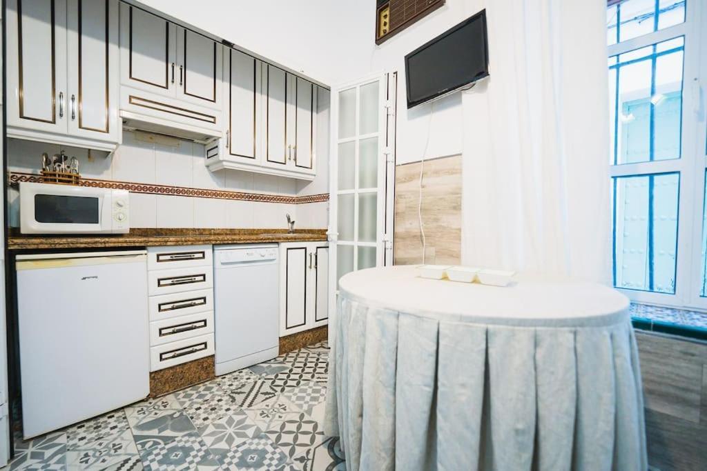 Apartamento En El Barrio De San Lorenzo, Junto A La Basilica Del Gran Poder Sevilha Exterior foto